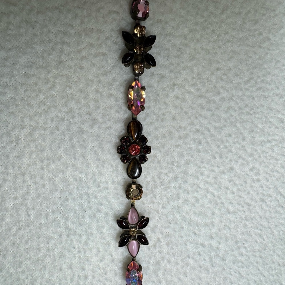 Elegant Sorrelli Choker Necklace with  Crystals in Pink and Brown Tones - Picture 5 of 7